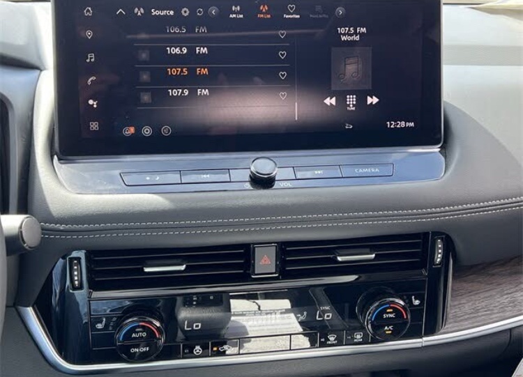 🚗 2025 Nissan Rogue Platinum AWD – Premium New SUV - Image 7