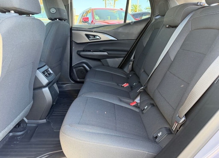 🚗 2026 Chevrolet Equinox EV LT 1 FWD - Image 5