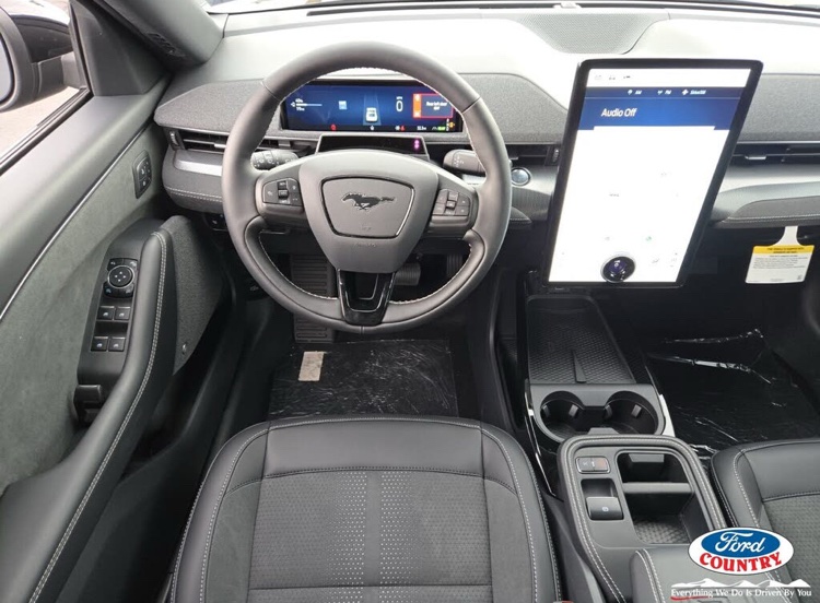 🚗 2025 Ford Mustang Mach-E GT AWD – New & High-Performance EV - Image 8