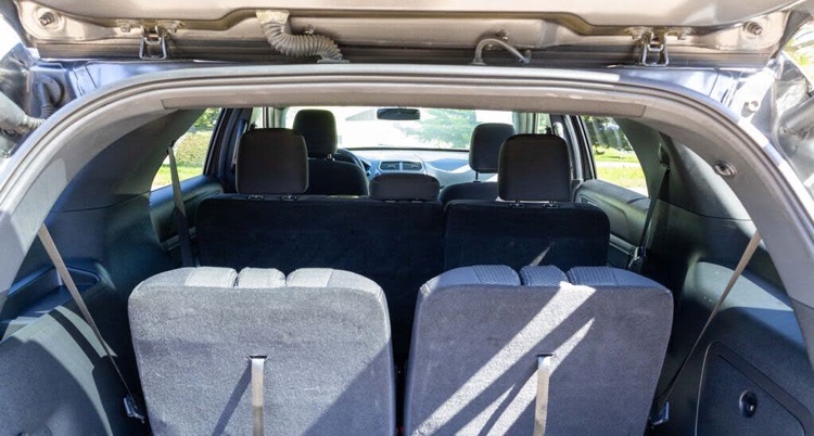 🚙 2018 Ford Explorer XLT – Clean, Spacious & Family-Ready SUV - Image 7