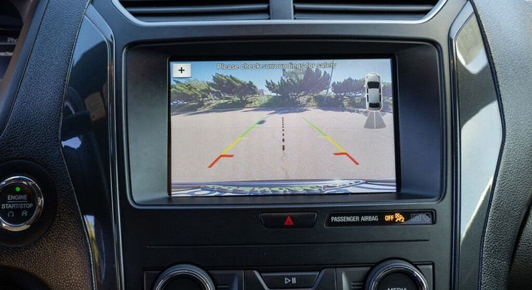 🚙 2018 Ford Explorer XLT – Clean, Spacious & Family-Ready SUV - Image 11