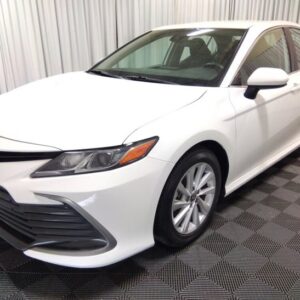🚙 2022 Toyota Camry LE FWD – Efficient, Comfortable & Well-Maintained Sedan