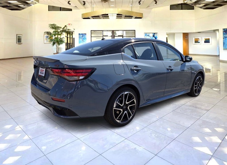 π 2025 Nissan Sentra SR FWD β Sporty, Efficient & Brand-New Sedan - Image 4