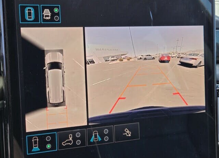 🚗 2025 GMC Yukon XL Elevation 4WD – Powerful, Spacious & Luxury SUV - Image 13