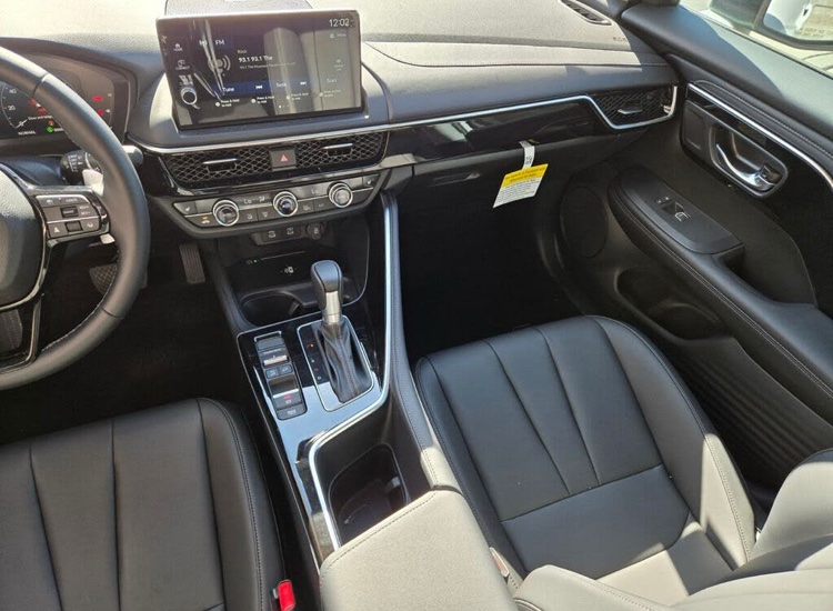 🚗 2025 Acura ADX FWD – Sleek, Efficient & Modern SUV - Image 16