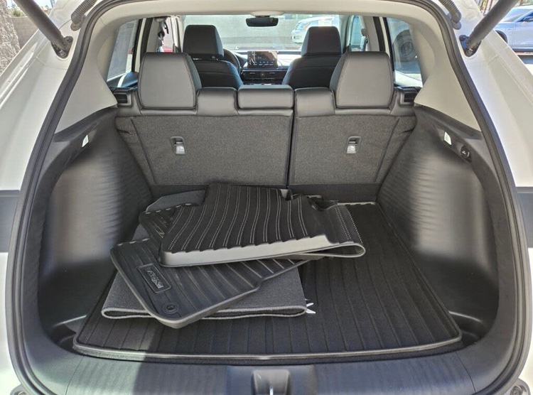 🚗 2025 Acura ADX FWD – Sleek, Efficient & Modern SUV - Image 17