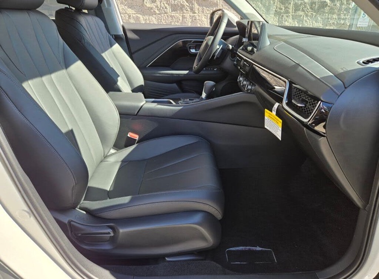 🚗 2025 Acura ADX FWD – Sleek, Efficient & Modern SUV - Image 19