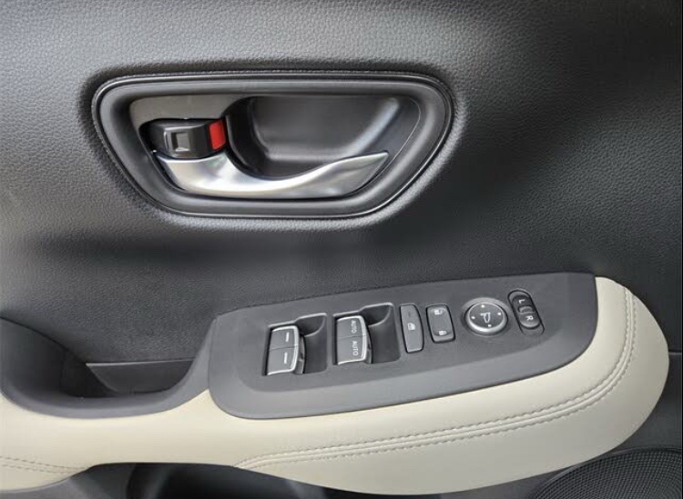 🚗 2026 Honda HR-V EX-L FWD – Comfort, Efficiency & Modern Design - Image 9