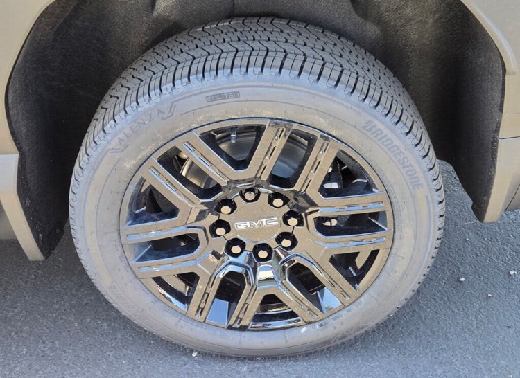 🚗 2026 GMC Sierra EV Elevation – Ocean Blue, All-Electric AWD Pickup - Image 5