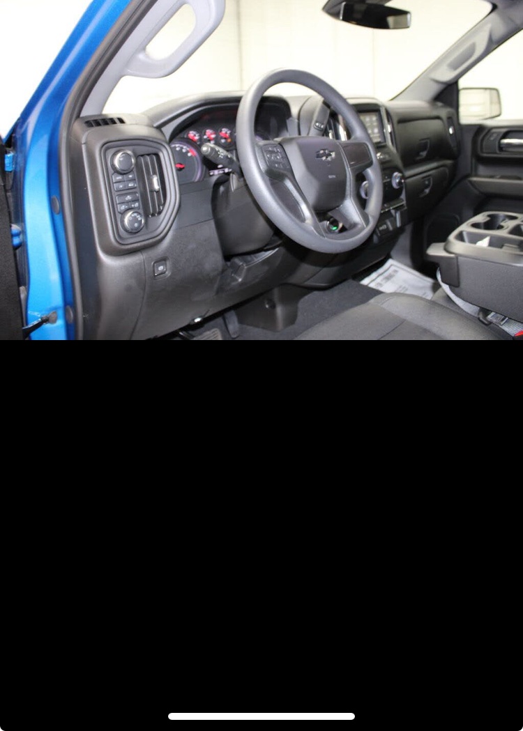 🚗 2024 Chevrolet Silverado 1500 Custom – 4WD Crew Cab Pickup - Image 10